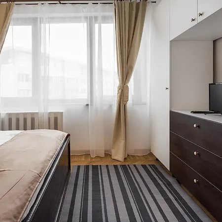 Апартаменти City Centre Fancy Бухарест