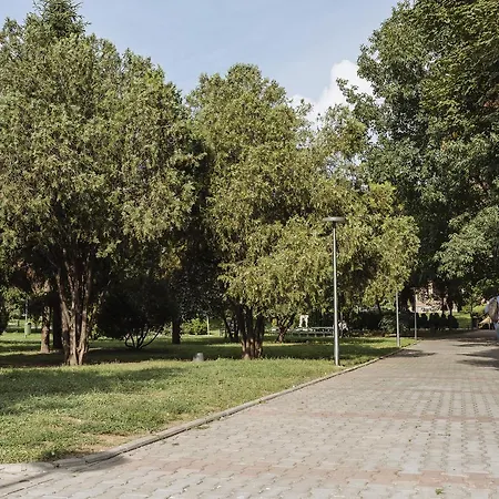 City Centre Fancy Бухарест